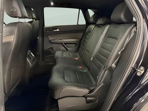 Certified 2023 Volkswagen Atlas Cross Sport SEL Premium R-Line image 15