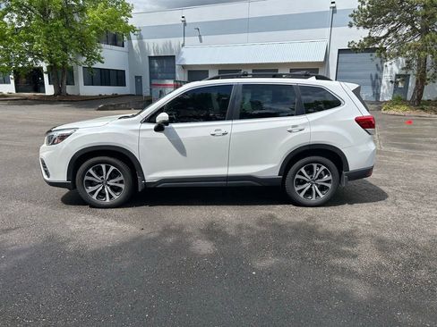 Used 2020 Subaru Forester Limited AWD/4WD image 2