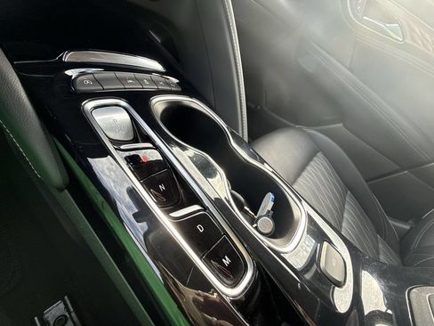Certified 2023 Buick Envision Avenir FWD image 22