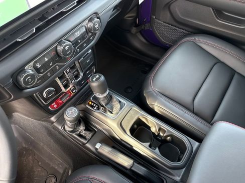 New 2026 Jeep Wrangler Unlimited Rubicon AWD/4WD image 15