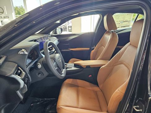 New 2026 Lexus UX 300h FWD image 20