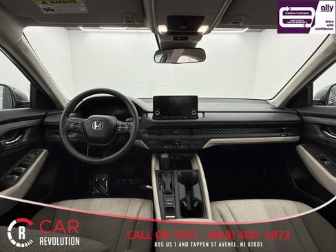 Used 2025 Honda Accord LX image 13