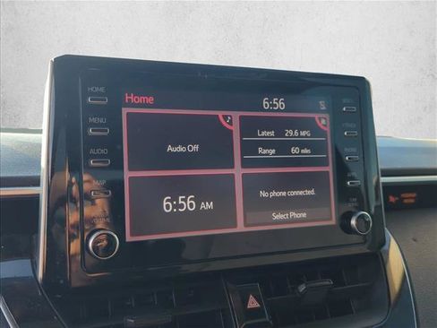 Used 2020 Toyota Corolla LE FWD image 17