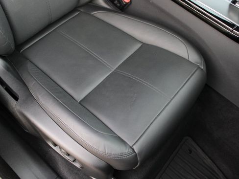 Used 2024 Land Rover Range Rover Velar Dynamic SE image 28