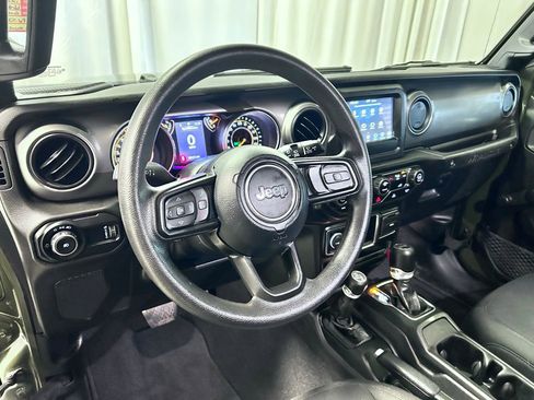 Used 2023 Jeep Wrangler Sport AWD/4WD image 2