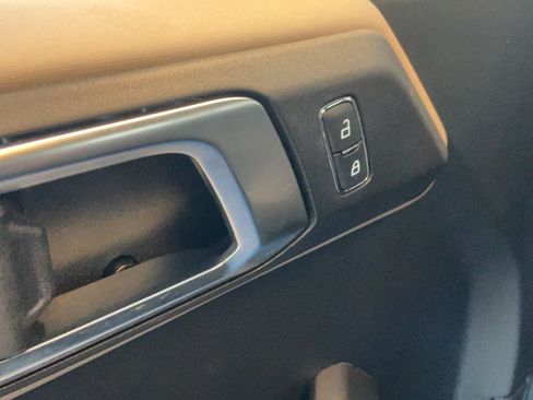 Used 2022 Ford Bronco Wildtrak AWD/4WD image 21