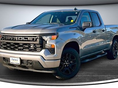 New 2026 Chevrolet Silverado 1500 Custom w/ Turbomax Blackout Package