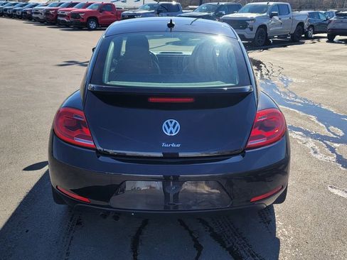 Used 2016 Volkswagen Beetle 1.8T Classic image 10