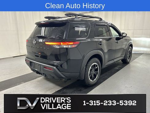 Used 2024 Nissan Pathfinder Rock Creek AWD/4WD image 2
