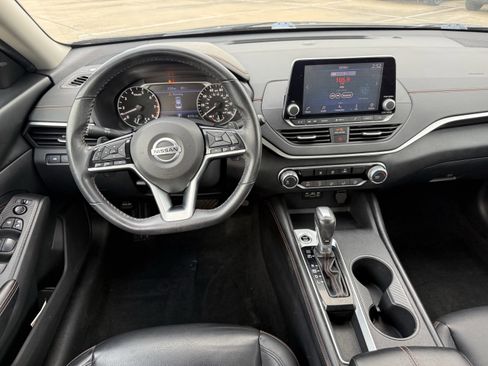 Used 2021 Nissan Altima 2.5 SR image 12