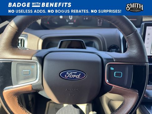 Used 2025 Ford Expedition King Ranch AWD/4WD image 23