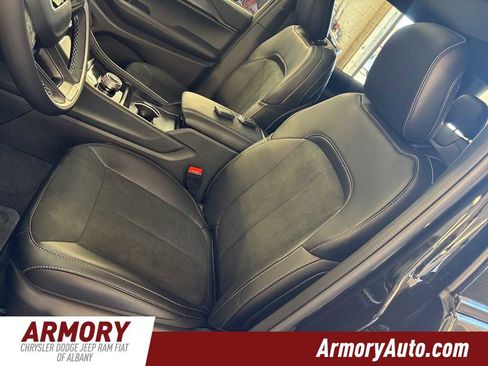 New 2025 Jeep Grand Cherokee L Altitude image 12