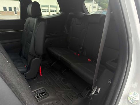 Used 2024 Kia Telluride EX X-Line AWD/4WD image 24