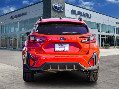 Certified 2024 Subaru Crosstrek 2.0i Premium image 5