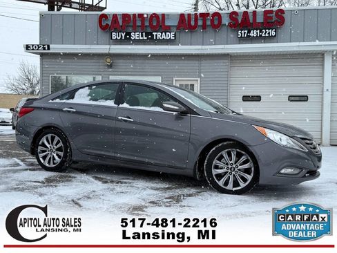 Used 2012 Hyundai Sonata Limited w/ Navigation Pkg image 1