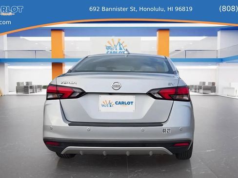 Used 2020 Nissan Versa SV image 14