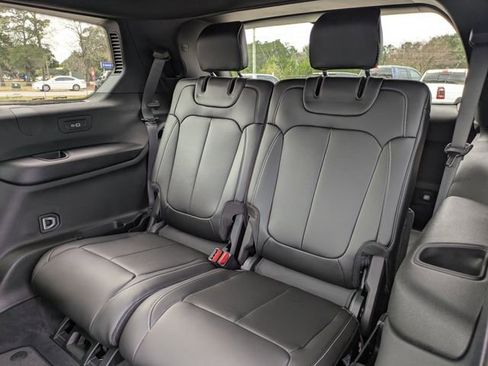 New 2025 Jeep Grand Cherokee L Limited AWD/4WD image 14