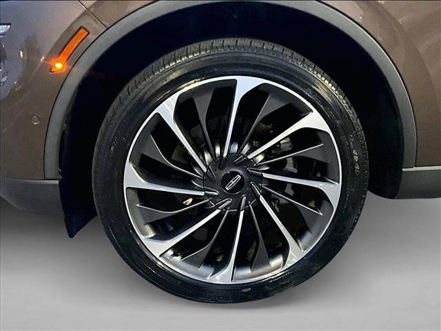Used 2022 Lincoln Aviator Reserve w/ Equipment Group 201A AWD/4WD image 10