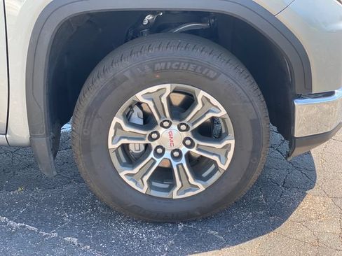 Used 2026 GMC Sierra 1500 SLT AWD/4WD image 20