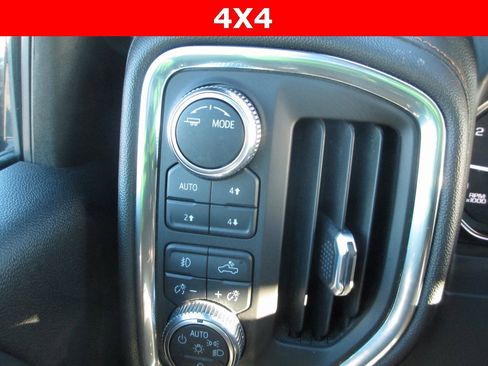 Used 2021 GMC Sierra 2500 AT4 image 21