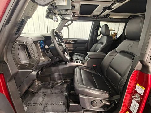 Used 2026 Ford Bronco Badlands w/ Sasquatch Package AWD/4WD image 27