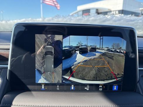 Used 2023 Chevrolet Tahoe LT w/ LT Signature Plus Package image 22