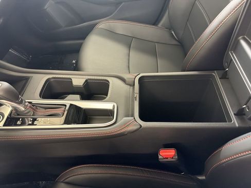 Certified 2025 Nissan Sentra SR w/ SR Premium Package image 23