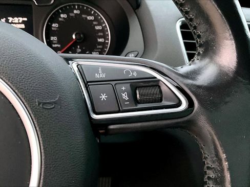 Used 2017 Audi Q3 2.0T Premium Plus w/ Premium Plus Package image 22