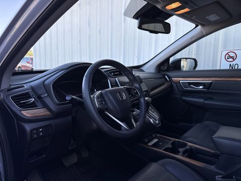 Used 2021 Honda CR-V Touring image 14