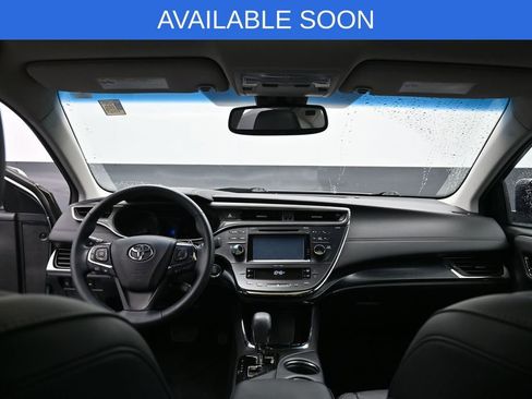 Used 2017 Toyota Avalon Touring w/ Carpet Mat Package FWD image 31