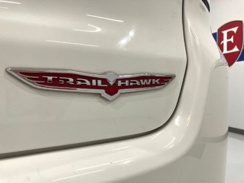 Used 2020 Jeep Compass Trailhawk AWD/4WD image 38