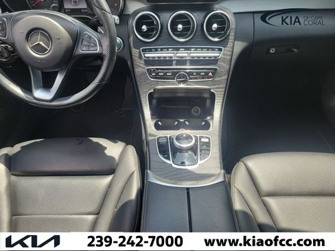 Used 2018 Mercedes-Benz C 300 4MATIC Sedan image 18