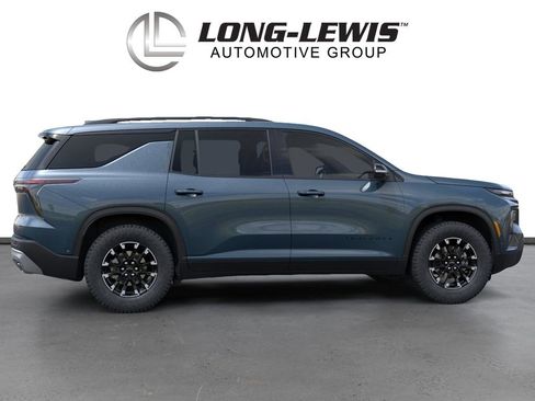 New 2026 Chevrolet Traverse Z71 w/ Enhanced Driving Package AWD/4WD image 5