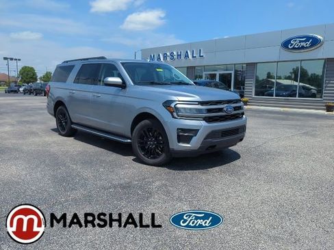 Used 2023 Ford Expedition Max XLT AWD/4WD image 1
