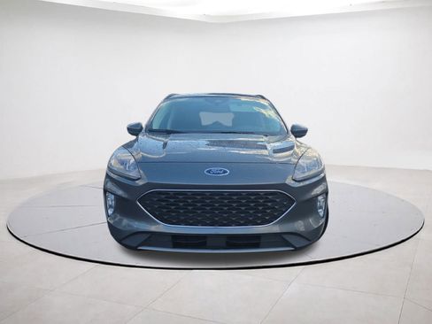 Used 2022 Ford Escape SEL w/ Technology Package image 2