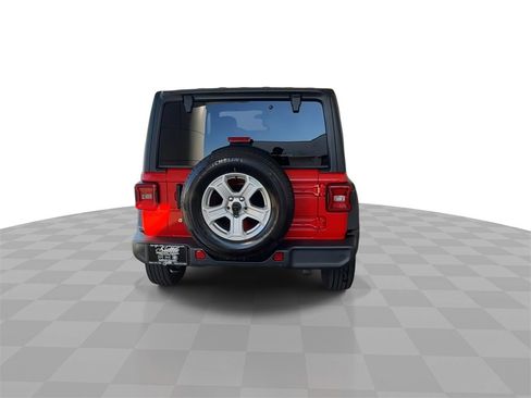 Used 2018 Jeep Wrangler Unlimited Sport S image 7