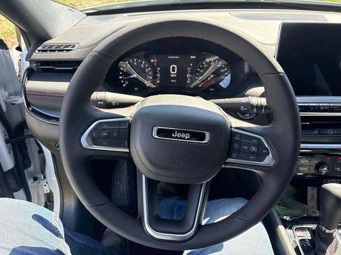 New 2026 Jeep Compass Trailhawk AWD/4WD image 17
