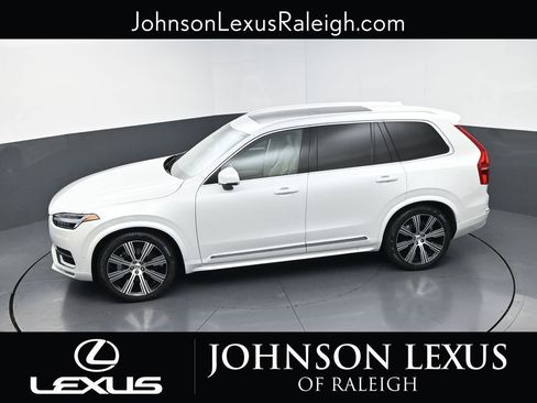 Used 2025 Volvo XC90 B6 Ultra w/ Lounge Package image 29