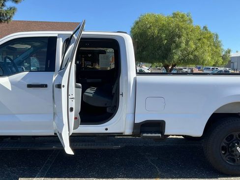 Certified 2024 Ford F250 XLT image 25