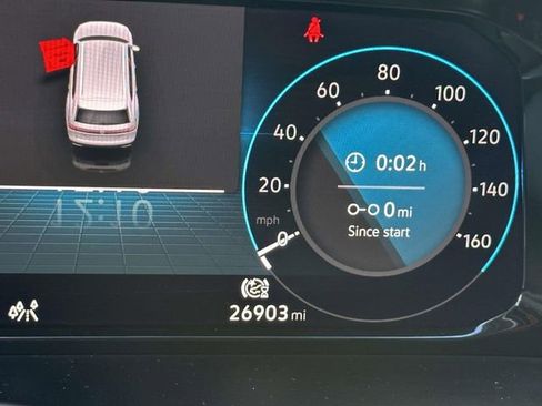 Used 2025 Volkswagen Atlas SE image 26