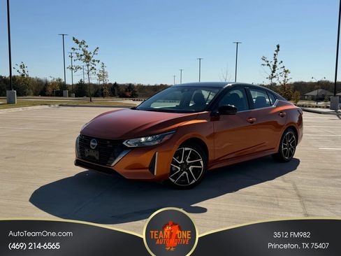 Used 2024 Nissan Sentra SR image 1