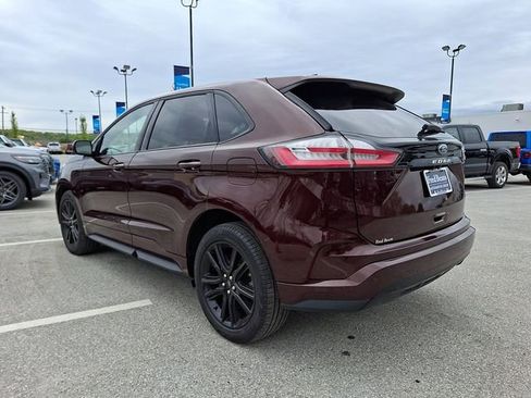 Certified 2024 Ford Edge ST-Line AWD/4WD image 9