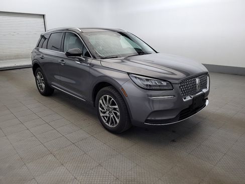 Used 2022 Lincoln Corsair AWD w/ Equipment Group 101A image 13