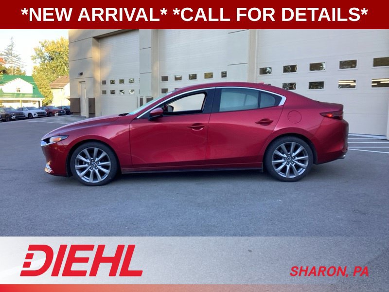 Used 2019 MAZDA MAZDA3 Sedan w/ Preferred Package FWD image 4