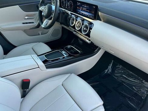 Certified 2025 Mercedes-Benz CLA 250 CLA 250 image 18