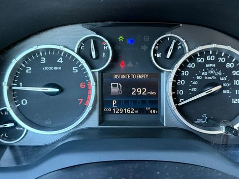 Used 2017 Toyota Tundra SR5 RWD image 21