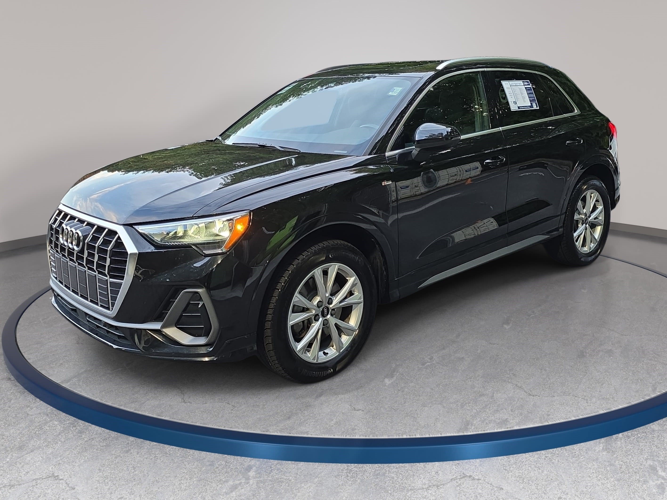 Used 2022 Audi Q3 2.0T Premium w/ Convenience Package AWD/4WD image 1