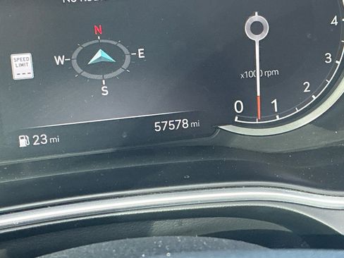 Used 2023 Genesis GV80 3.5T Advanced + image 11