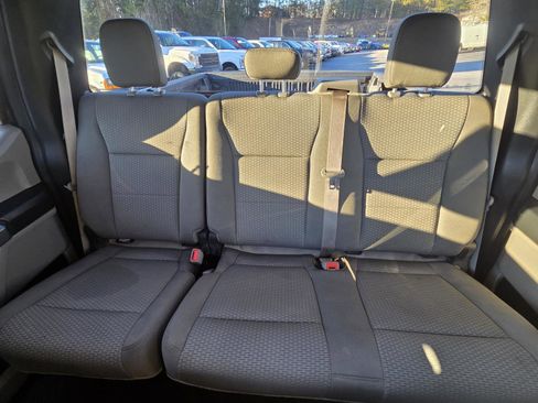 Used 2019 Ford F150 XLT image 13