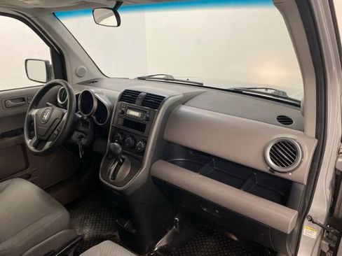Used 2011 Honda Element LX image 17